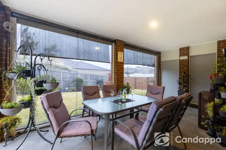 27 Harmon Drive, Drouin VIC 3818