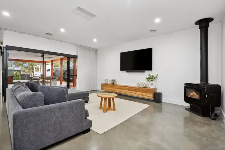 Fifth view of Homely house listing, 10 Somerville Road, Strathfieldsaye VIC 3551