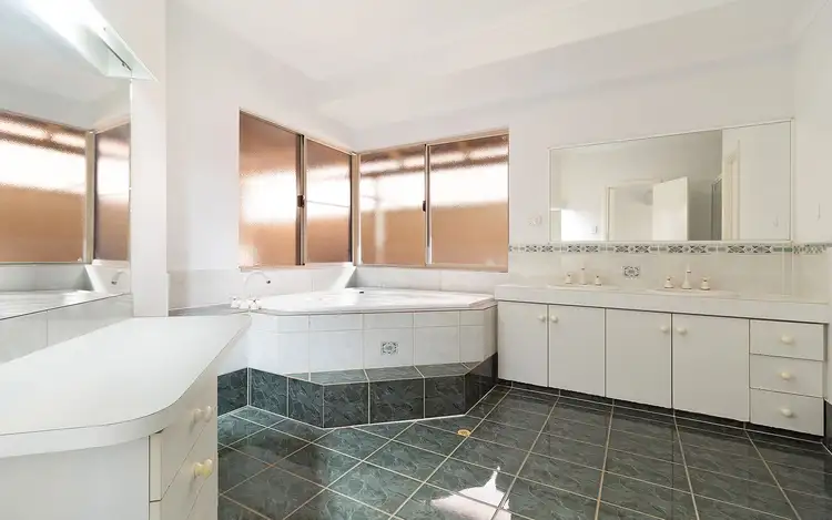 Seventh view of Homely house listing, 11 Comrie Court, Baynton WA 6714