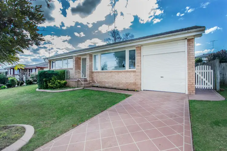 Main view of Homely house listing, 5 Sunset Avenue, South Penrith NSW 2750