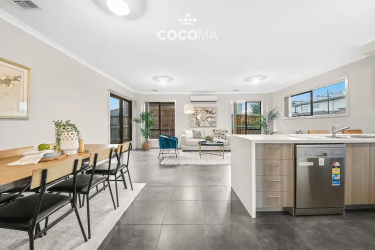 Second view of Homely house listing, 29 Pleasant Way, Keysborough VIC 3173