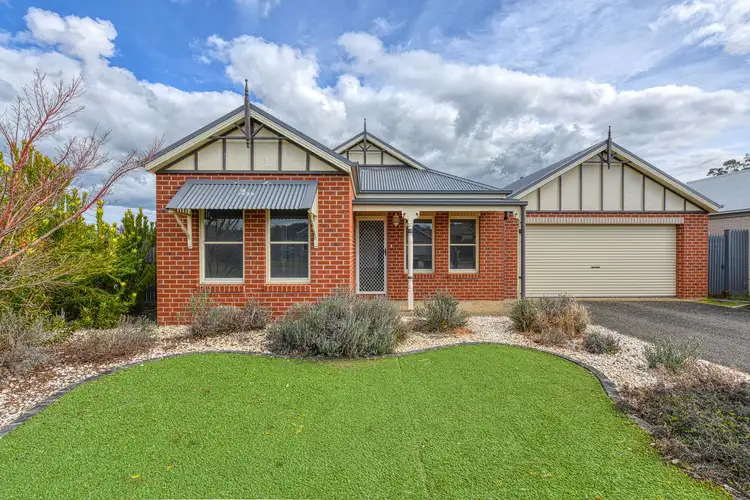 91 Cook Street, Drouin VIC 3818