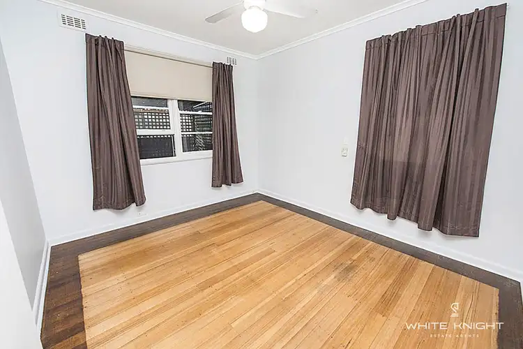Sixth view of Homely house listing, 1 Mundle Avenue, Swan Hill VIC 3585