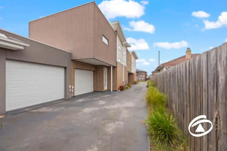 3/13 Grandview Avenue, Dandenong VIC 3175