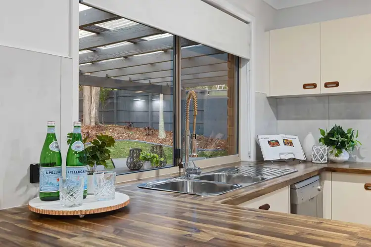 Sixth view of Homely house listing, 10 Bimbah Street, Forest Lake QLD 4078