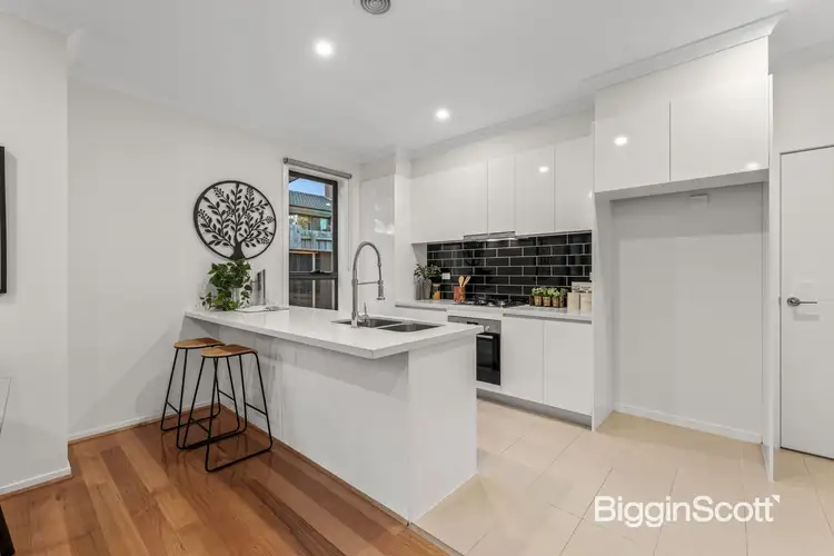 Fifth view of Homely townhouse listing, 7/106 Wantirna Road, Ringwood VIC 3134