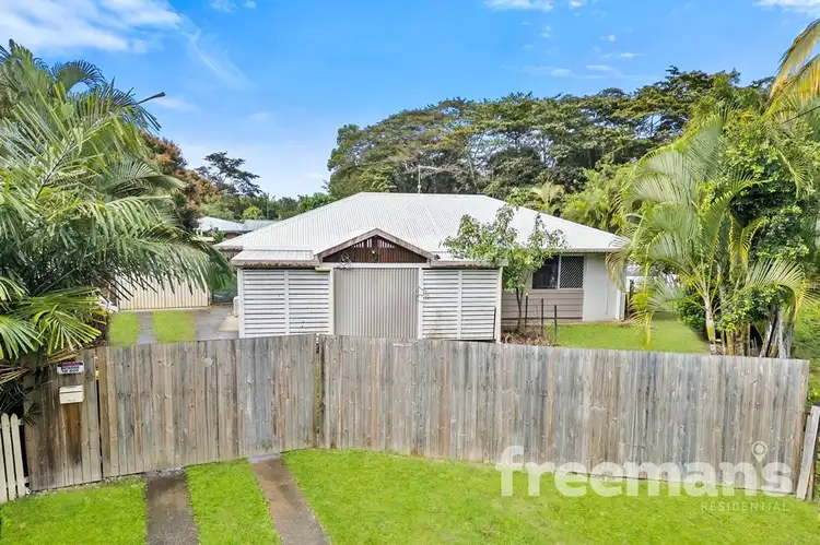 4 Marchant Street, Manoora QLD 4870