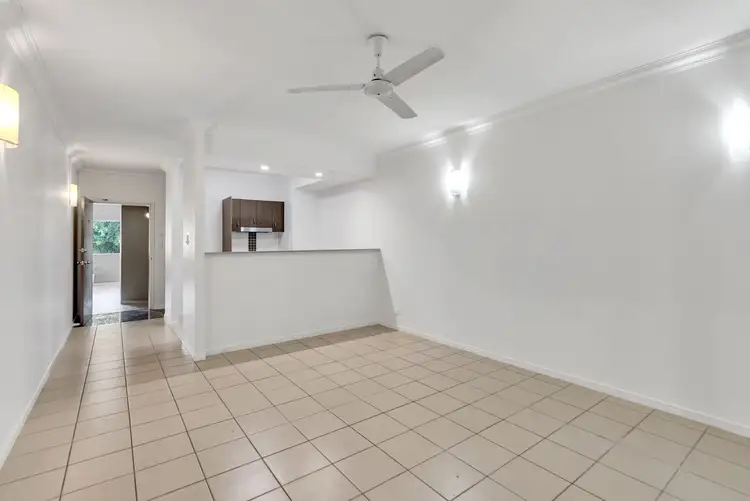 Fifth view of Homely unit listing, 3/83 Hayward Street, Mooroobool QLD 4870