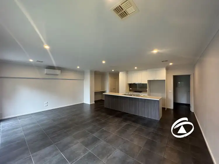 Third view of Homely townhouse listing, 32/23 Atlantic Drive, Pakenham VIC 3810