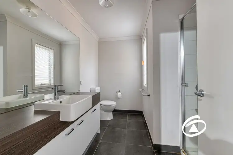 Fifth view of Homely townhouse listing, 32/23 Atlantic Drive, Pakenham VIC 3810