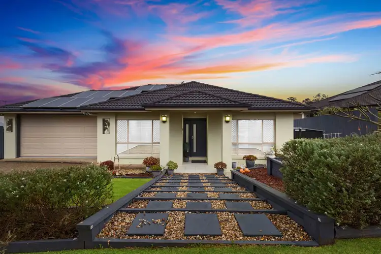 10 Jeff Collins Circuit, Bellbird Park QLD 4300