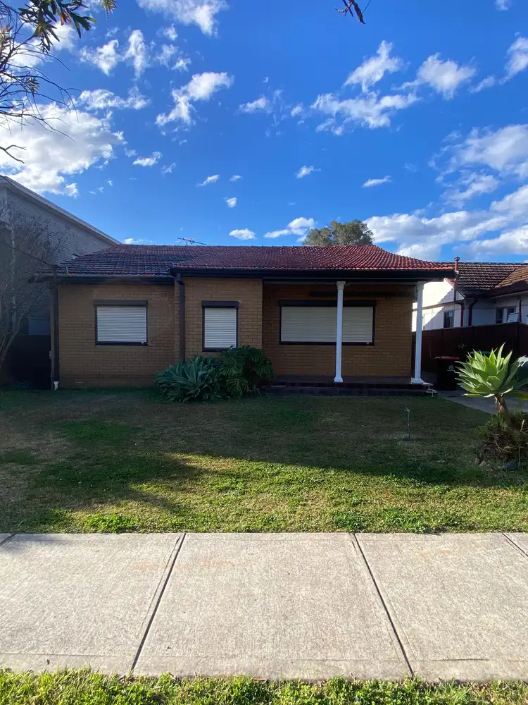 120 Wilbur Street, Greenacre NSW 2190