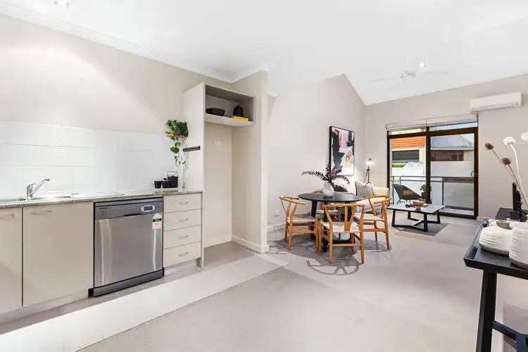 Fifth view of Homely apartment listing, 22/3 -9 Lucknow Place, West Perth WA 6005