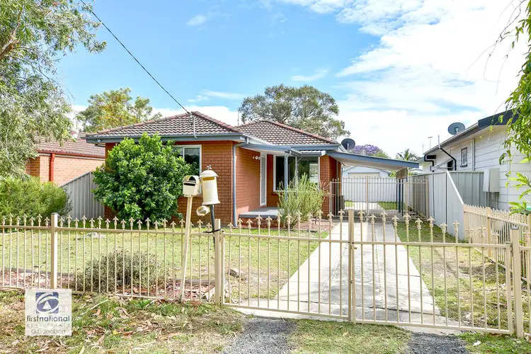 30 Dorothy Avenue