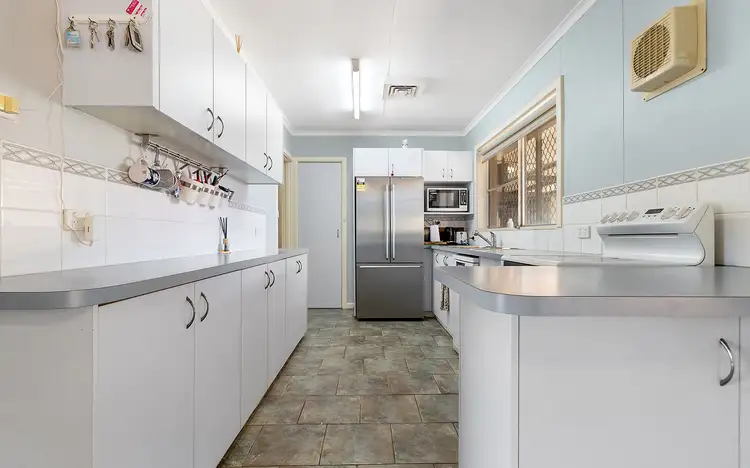 Sixth view of Homely house listing, 11 WICKERSON WAY, Bulgarra WA 6714