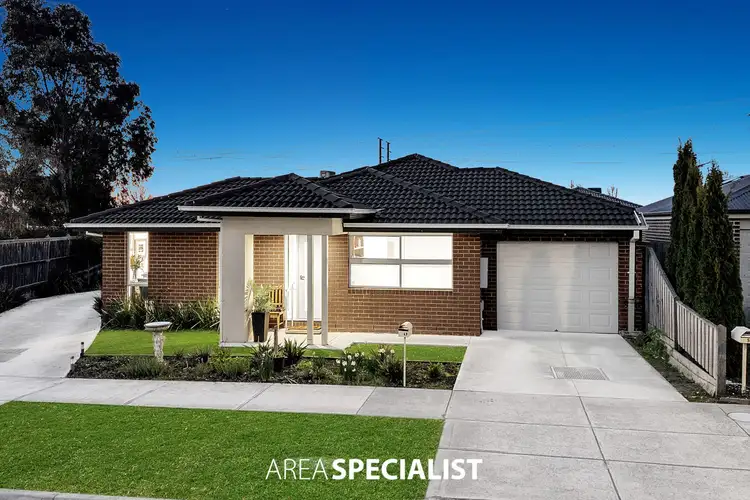 49 Valencia Circuit, Cranbourne VIC 3977