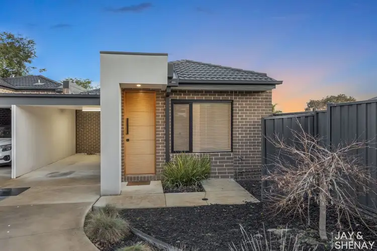 3/3 Marra Court, Endeavour Hills VIC 3802