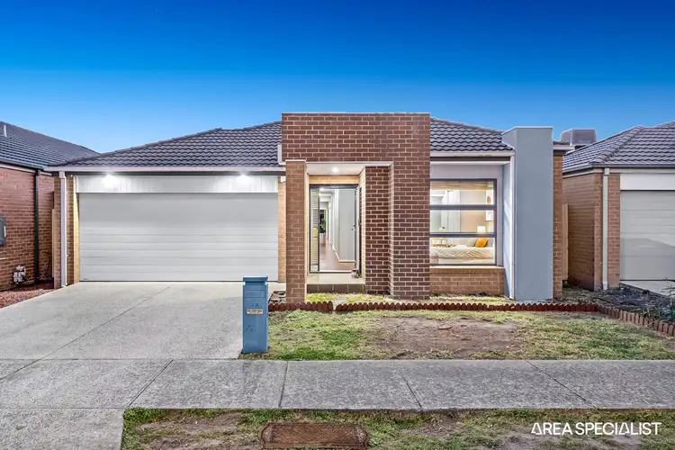 15 Black Wattle Way, Cranbourne VIC 3977