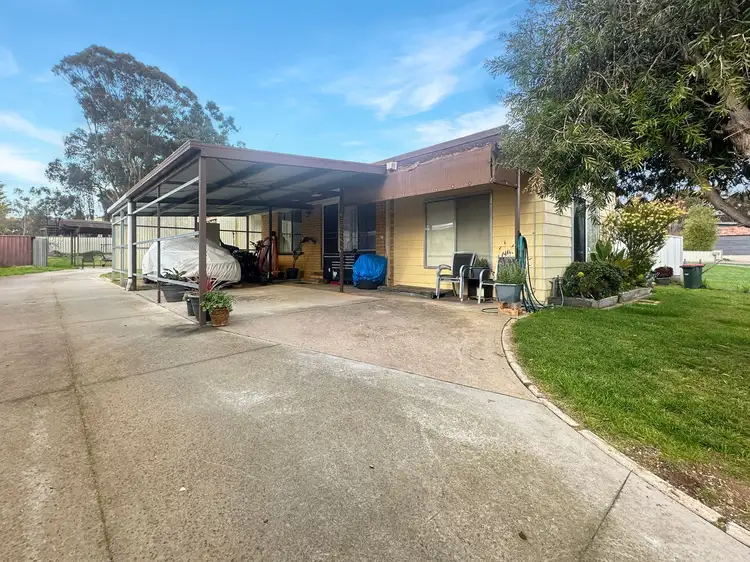 Main view of Homely unit listing, 1/9 Holden Street, Maryborough VIC 3465