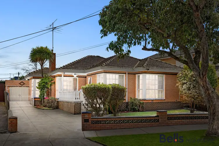 Main view of Homely house listing, 15 Alexandra Avenue, Sunshine VIC 3020