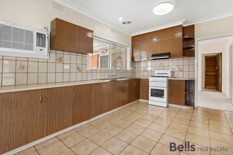 Fifth view of Homely house listing, 15 Alexandra Avenue, Sunshine VIC 3020