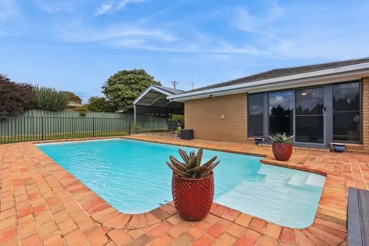 16 Pilcher Street, Strathdale VIC 3550