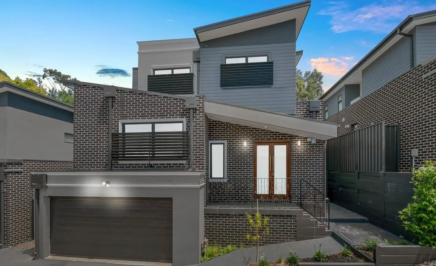 Main view of Homely townhouse listing, 2 Hewa Place, Berwick VIC 3806