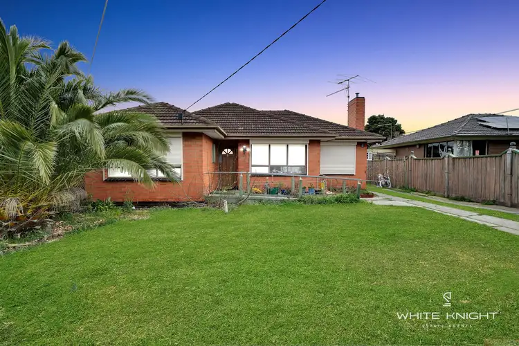 87 Power Street, St Albans VIC 3021