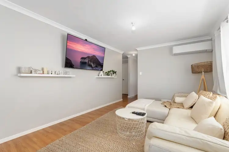 Fourth view of Homely house listing, 39 Comito Bend, Alkimos WA 6038