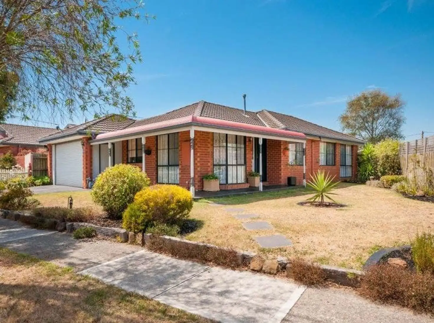 Main view of Homely house listing, 1 Midhurst Court, Craigieburn VIC 3064