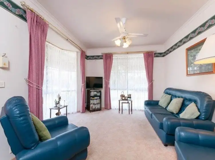 Second view of Homely house listing, 1 Midhurst Court, Craigieburn VIC 3064