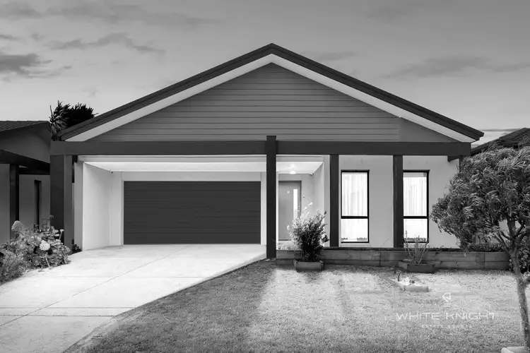 Main view of Homely house listing, 39 Belleville Close, Burnside Heights VIC 3023