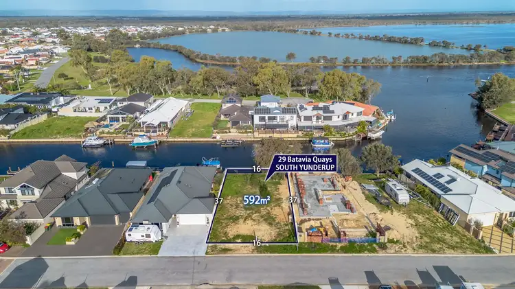 29 Batavia Quays, South Yunderup WA 6208
