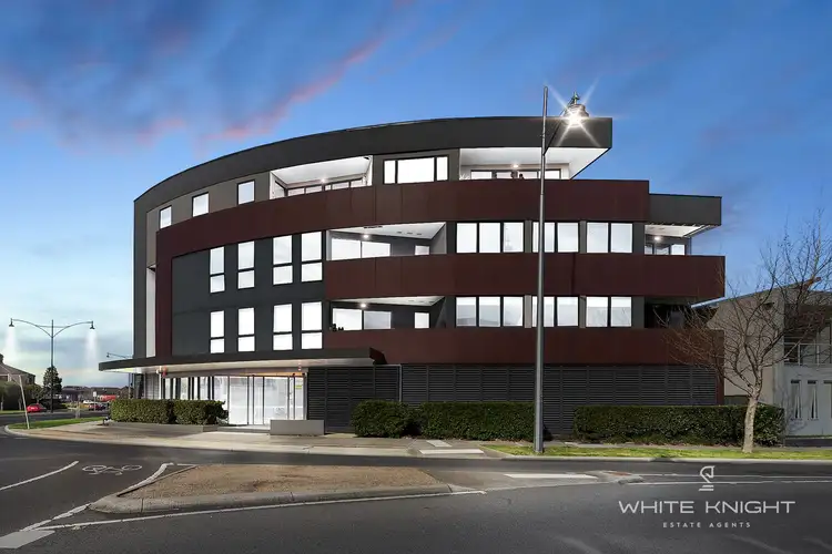 201/184 The Esplanade, Caroline Springs VIC 3023