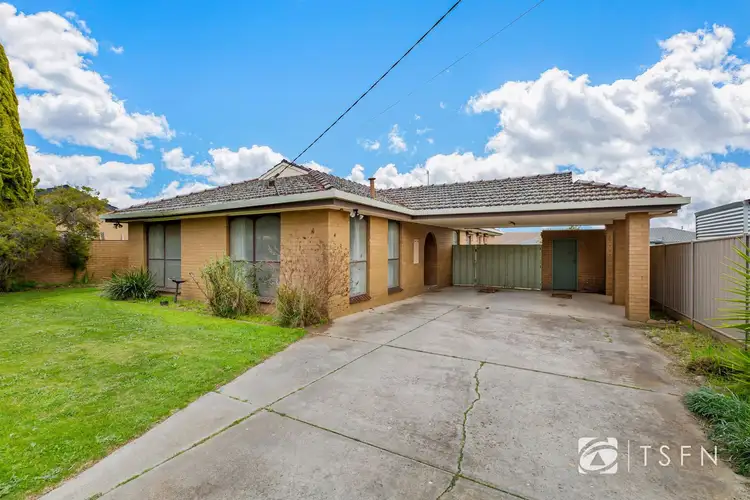 16 Osborn Avenue, Kangaroo Flat VIC 3555
