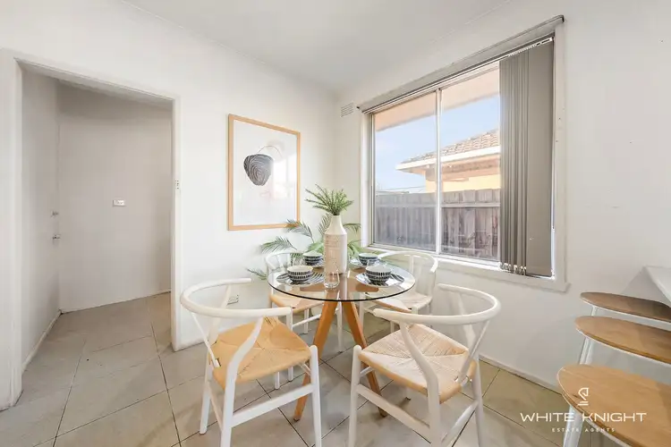 Fifth view of Homely house listing, 7 Chestnut Drive, St Albans VIC 3021
