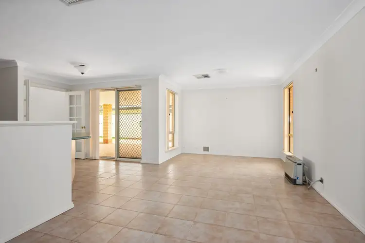 Third view of Homely unit listing, 3/386 Hay Street, Somerville WA 6430