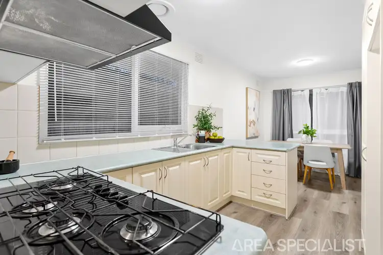 Fifth view of Homely house listing, 8 Leawarra Parade, Frankston VIC 3199