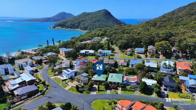 1 Victor Parade, Shoal Bay NSW 2315