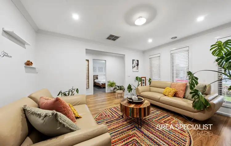 Fourth view of Homely house listing, 8 Jeanetta Close, Cranbourne East VIC 3977
