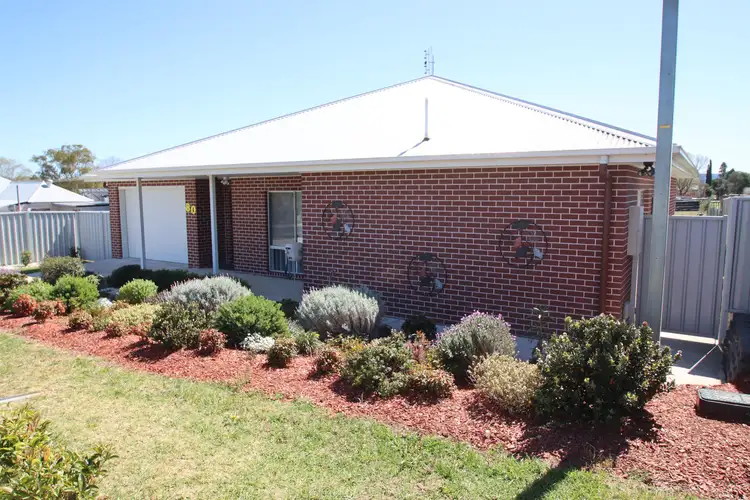80 Martin Street, Tenterfield NSW 2372