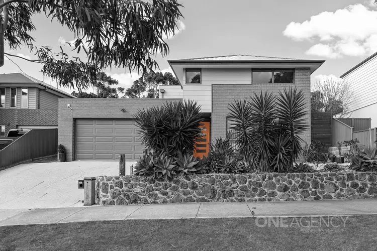 141 Belleview Drive, Sunbury VIC 3429