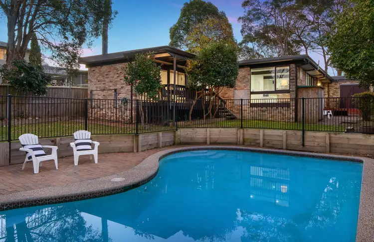 27 Dalton Road, St Ives NSW 2075