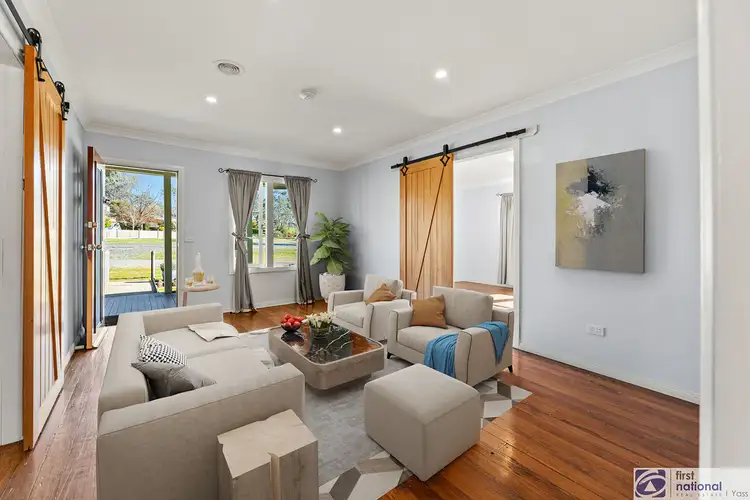15 Silver St, Bowning NSW 2582