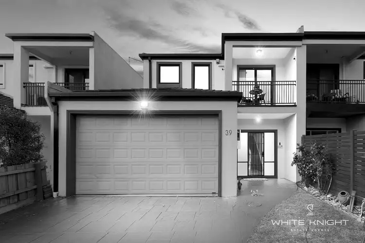 39 Adrienne Close, Keilor Park VIC 3042