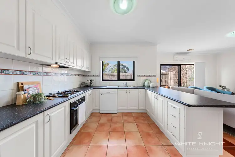 Fourth view of Homely house listing, 39 Adrienne Close, Keilor Park VIC 3042
