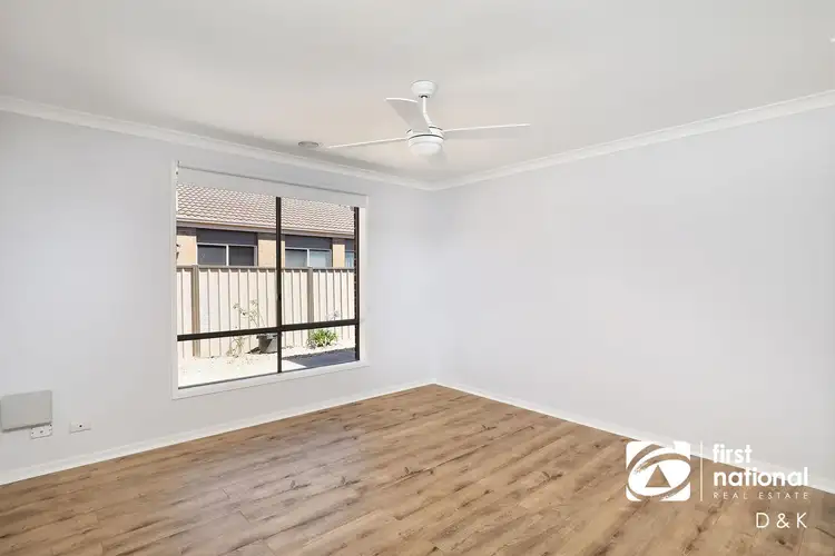 Fifth view of Homely house listing, 2 Fieldstone Way, Brookfield VIC 3338