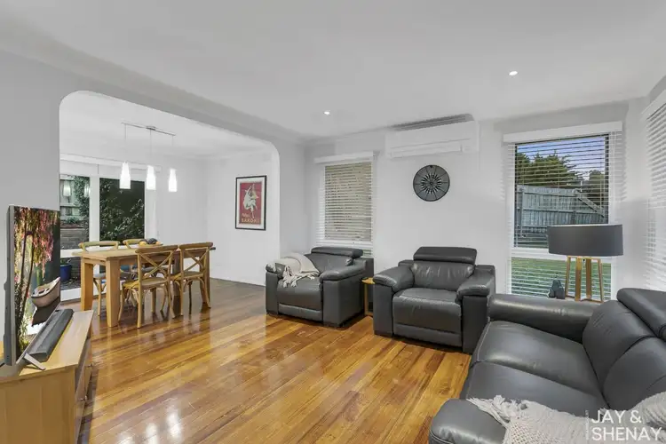Fifth view of Homely house listing, 6 Marra Court, Endeavour Hills VIC 3802