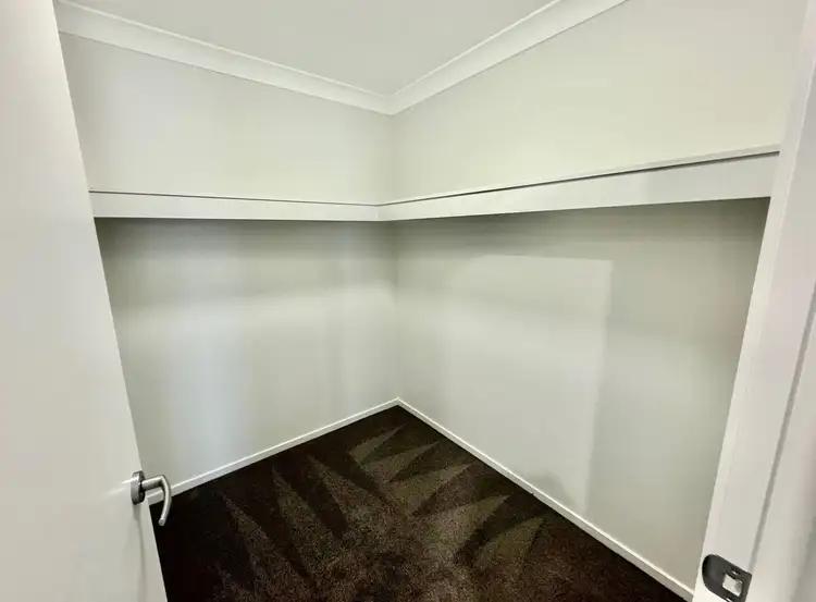 Sixth view of Homely house listing, 5 Hayes Close, Chinchilla QLD 4413