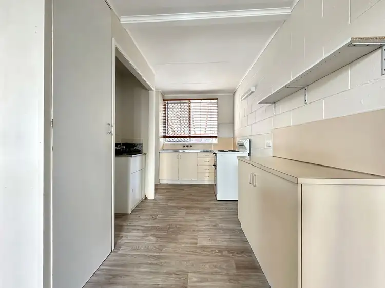 Fifth view of Homely unit listing, 4/8 East Gordon Street, Mackay QLD 4740
